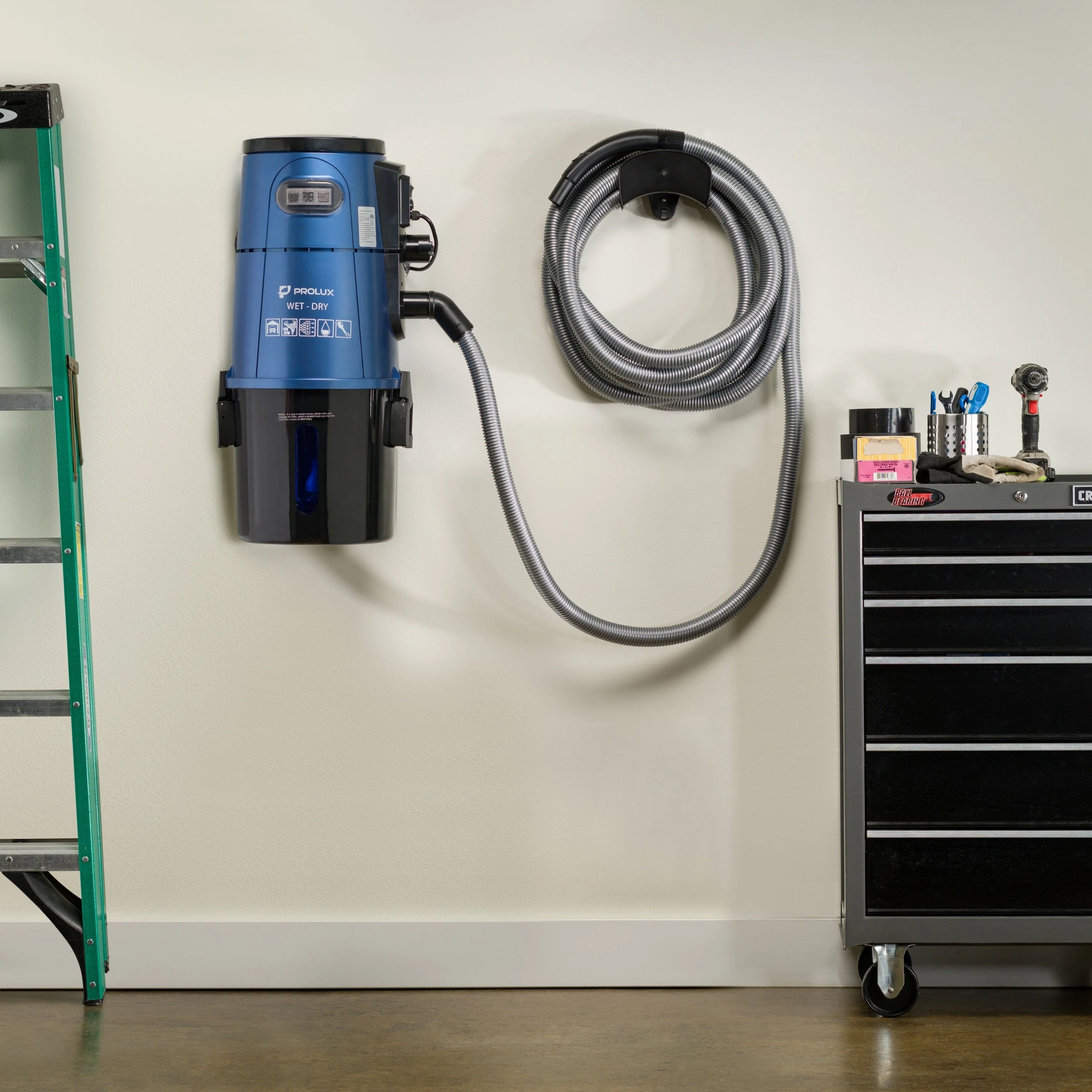 Blue Prolux Wet/Dry Garage Vacuum, Shampooer, Blower and Detailer - Image 10